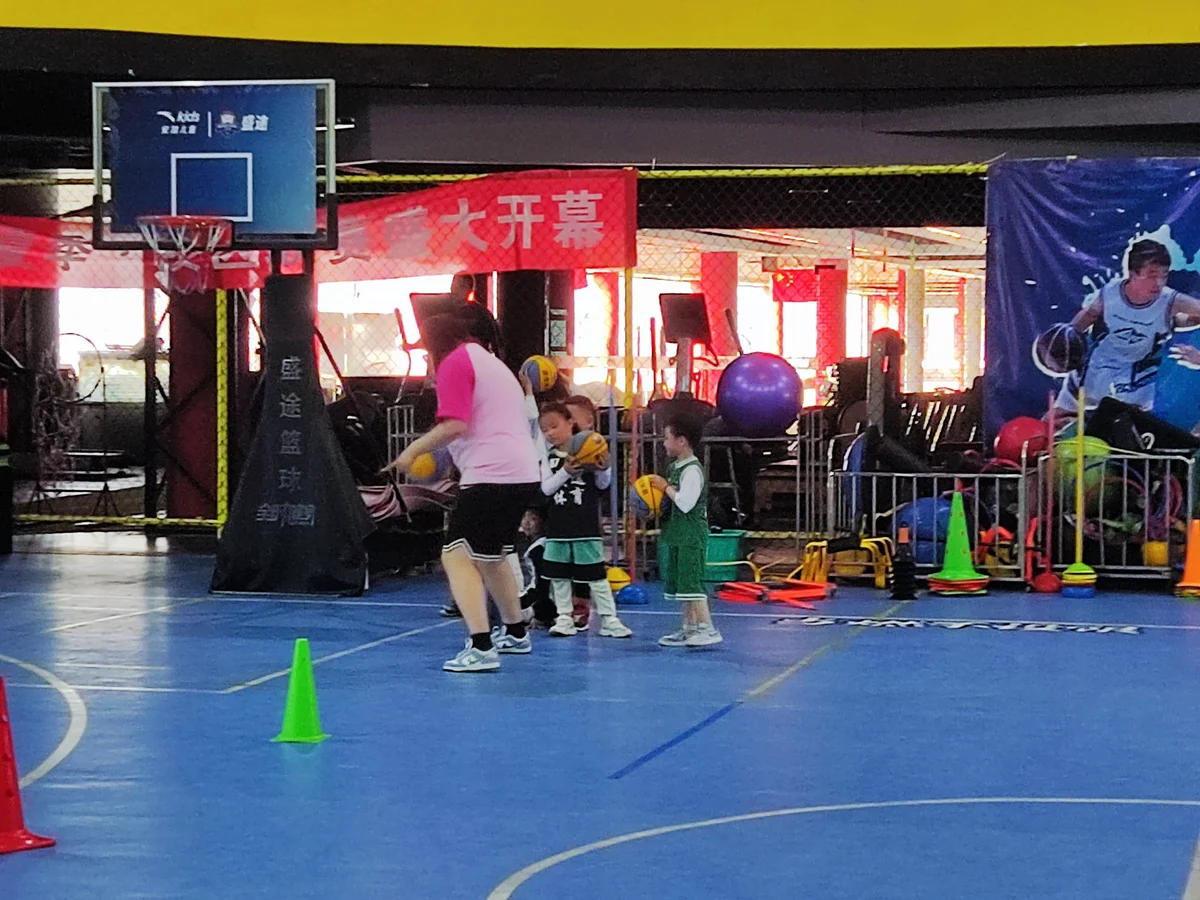 职业篮球运动员如何保持战术训练的高效性?_0